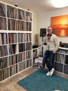 Olly Salter- DJ and Vinyl Collector